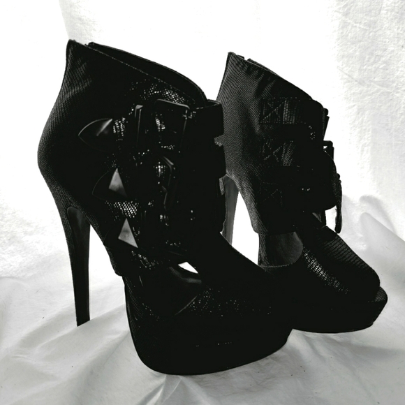 Platform Stilettoes EUC ❤️ - Picture 3 of 11